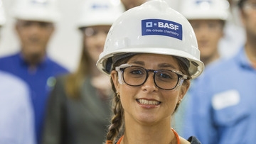 آگهی استخدام در شرکت BASF / تیرماه 97