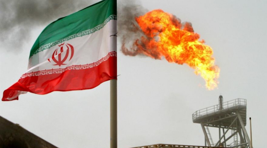 کاهش صادرات نفت ایران به ۱.۱ میلیون بشکه در روز
