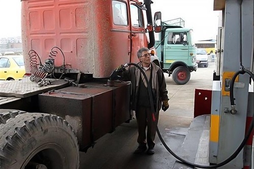 توزیع روزانه ۲۰۰ هزار لیتر نفت‌گاز یورو ۵ در کردستان