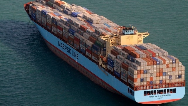 شرکت «مرسک» هزینه حمل بار در خلیج فارس را افزایش می‌دهد