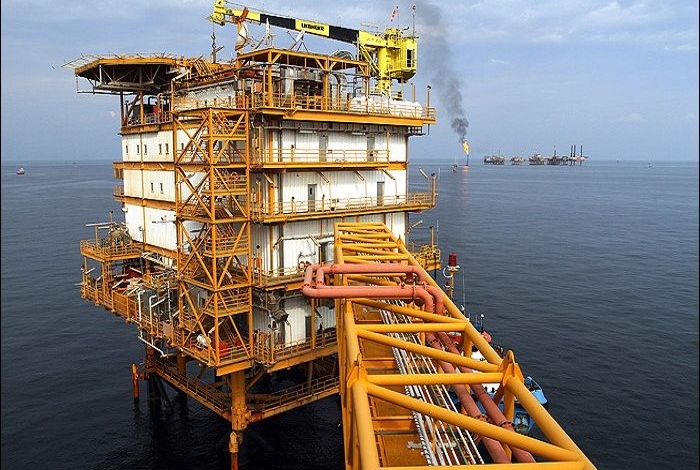 مرزبانان بی سلاح صنعت نفت در خلیج فارس