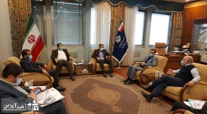 تصویری از دیدار مجمع نمایندگان استان خوزستان با وزیر نفت | نفت آنلاین