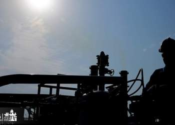 افزایش حقوق ۱۴۰۰ پرسنل پیمانکاری نفت | نفت آنلاین