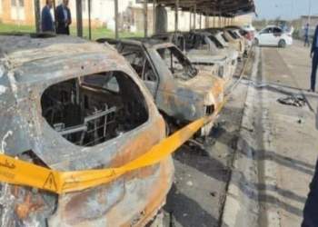 آتش سوزی ۱۱ خودرو در پتروشیمی ره آوران | نفت آنلاین