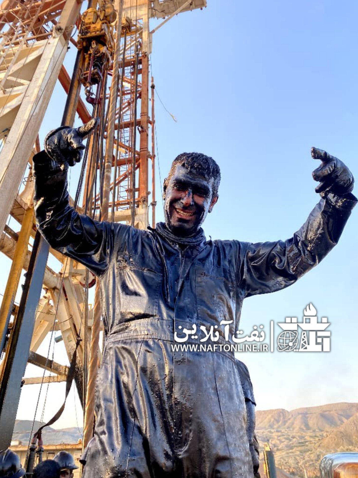 کارکنان صنعت نفت 