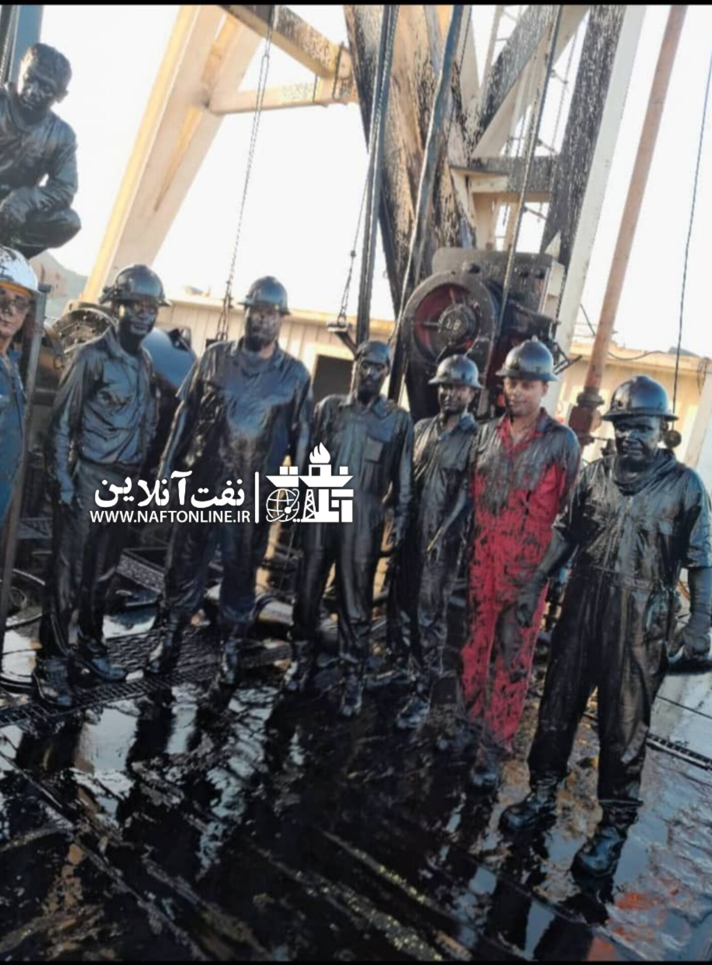 کارکنان صنعت نفت 