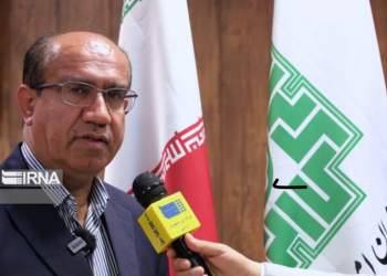 گفتگو با احمد حسینی