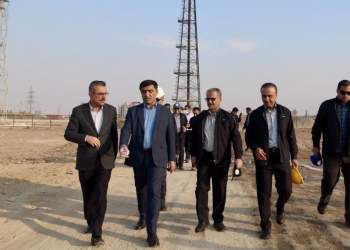 مهندس پیرامون